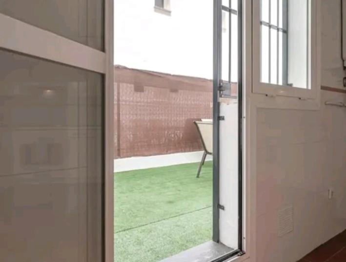 Apartamento Con Patio Y Piscina Cerca De Sevilla La Algaba Exteriör bild